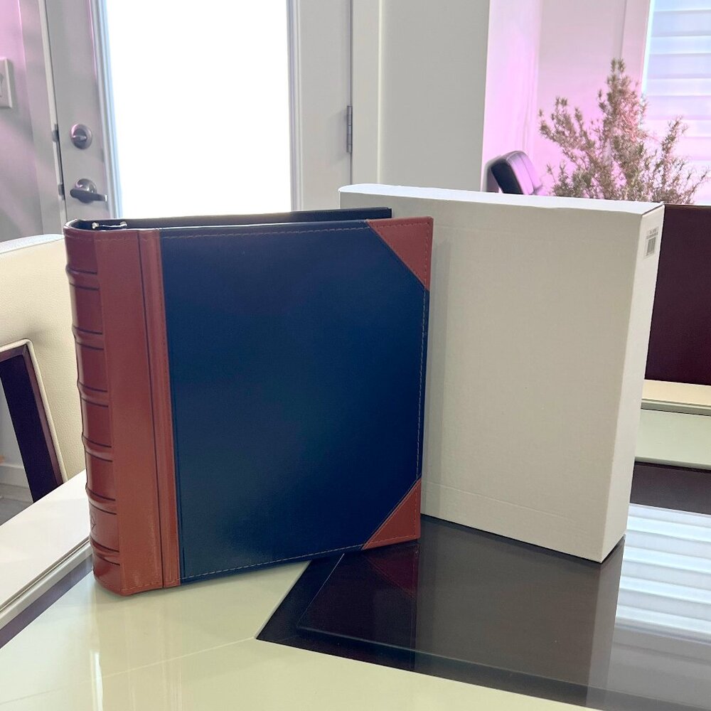 Lighthouse 3-Ring Coin Binder with 20 Blue Edge 2x2 display Pages!